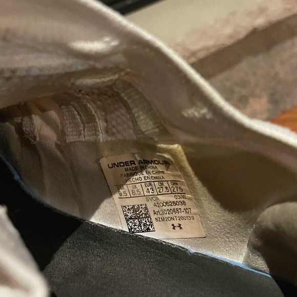 Lightly used mens Under Armour Curry 6 basketball shoes - Picture 5 of 7